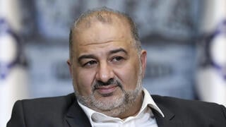 מנסור עבאס