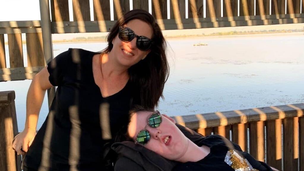 "המערכת פשוט מוותרת עליהם". מיכל וליאור רוזנטראוב מיכל וליאור רוזנטראוב