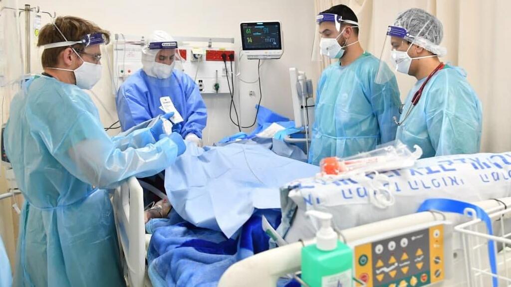 COVID ward at Shaare Zedek Medical Center (Photo: Yoav Dodkowitz) בית חולים שערי צדק