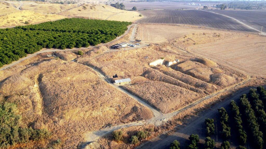 אתר עובדיה בעמק הירדן (צילום: רשות העתיקות) אתר עובדיה בעמק הירדן