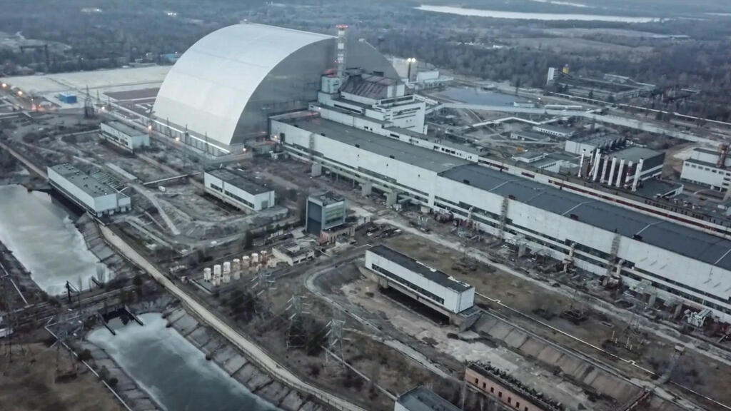Chernobyl nuclear power plant, aerial view (Photo: EPA/RUSSIAN DEFENCE MINISTRY PRESS SERVICE) צ'רנוביל אוקראינה מבט אווירי על ה כור האטומי