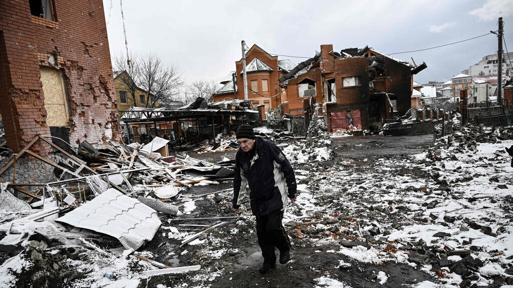 Destruction in Bila Tserkva outside Kyiv (Photo: AFP) הריסות בעיר בילה צרקווה מחוז קייב ב אוקראינה
