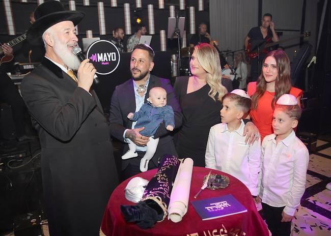רק ברכות! (צילום: אור גפן) רק ברכות!