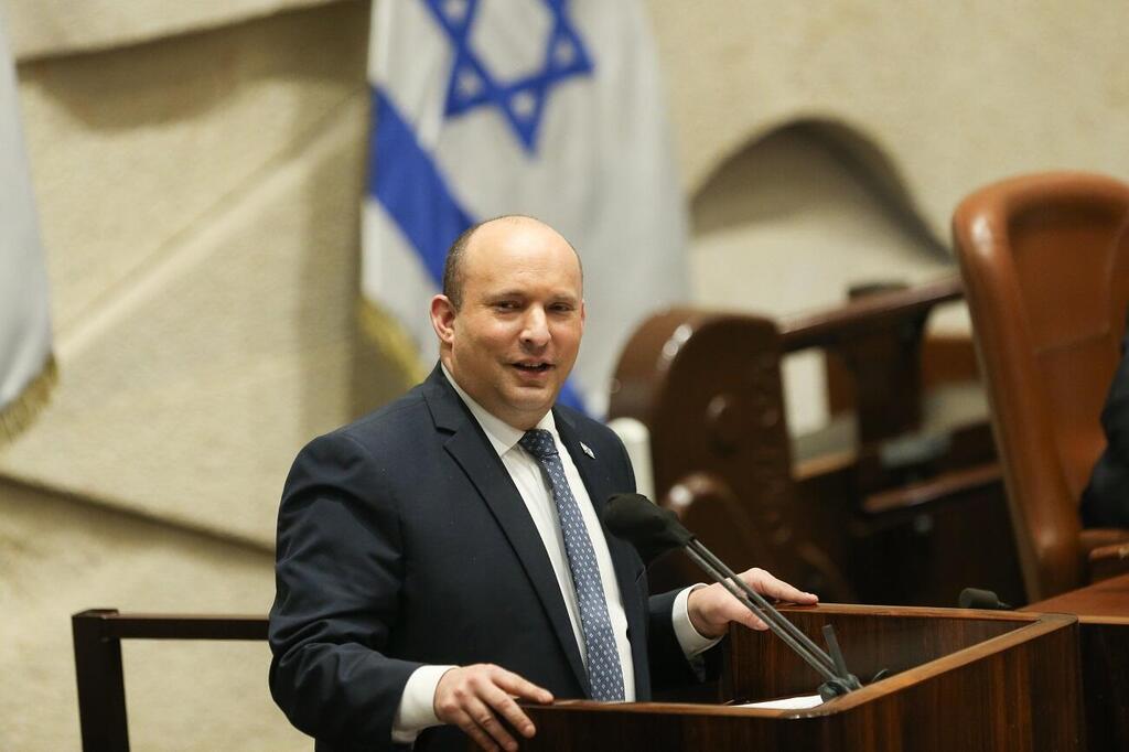 ''ראיתי חגיגיות ממנה''. בנט בנאום השבעת הממשלה (צילום: אלכס קולומויסקי) נפתלי בנט