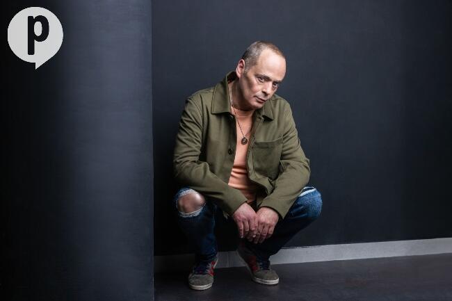 "אני מכריח את עצמי להיות שמח" (צילום: טל שחר) "אני מכריח את עצמי להיות שמח"