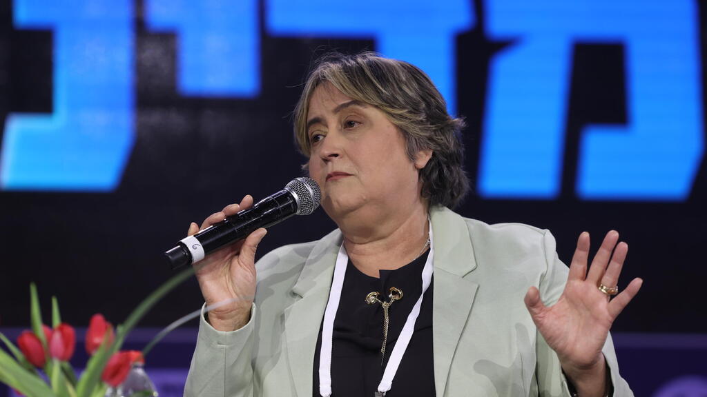 יו"רית הסתדרות המורים יפה בן-דויד (צילום: עמית שאבי) ועידה ועידת האנשים של המדינה יפה בן דויד