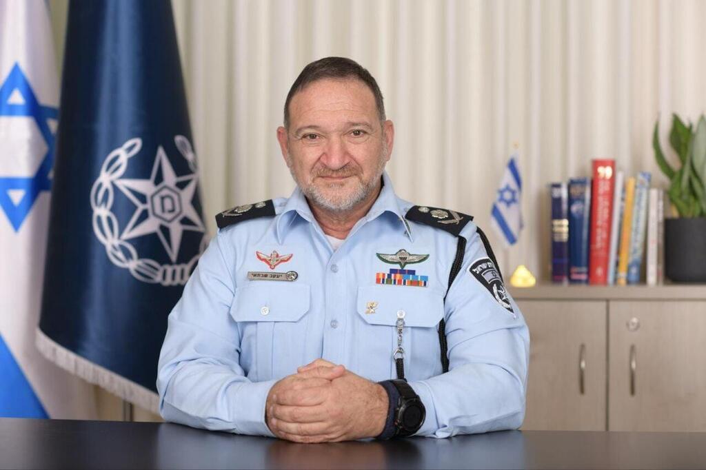 "המפכ"ל לא יודע מה קורה בנגב". שבתאי (צילום: דוברות המשטרה) יעקב שבתאי מפכ"ל המשטרה