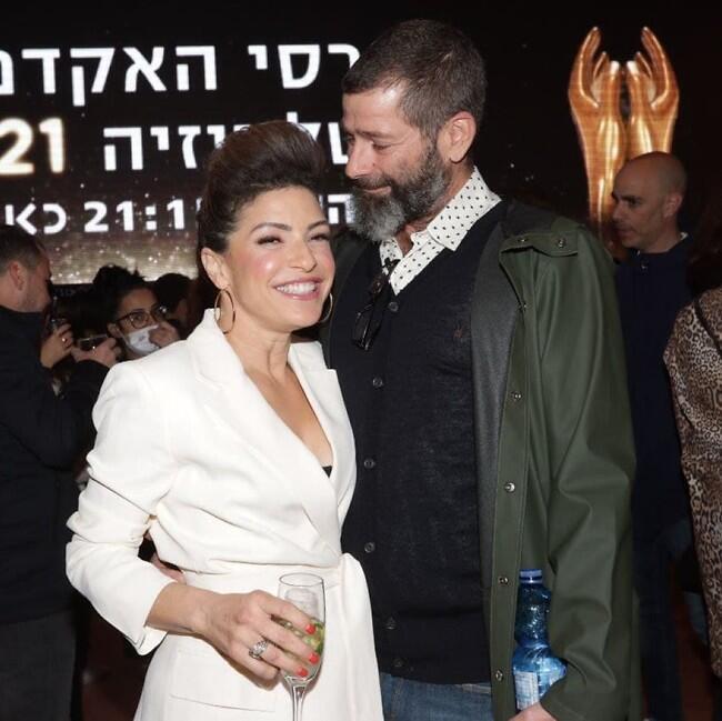 לא רק מצחיקה גם רקדנית מעולה. עדי אשכנזי ואיתן בן זקן (צילום: ענת מוסברג) לא רק מצחיקה גם רקדנית מעולה. עדי אשכנזי ואיתן בן זקן