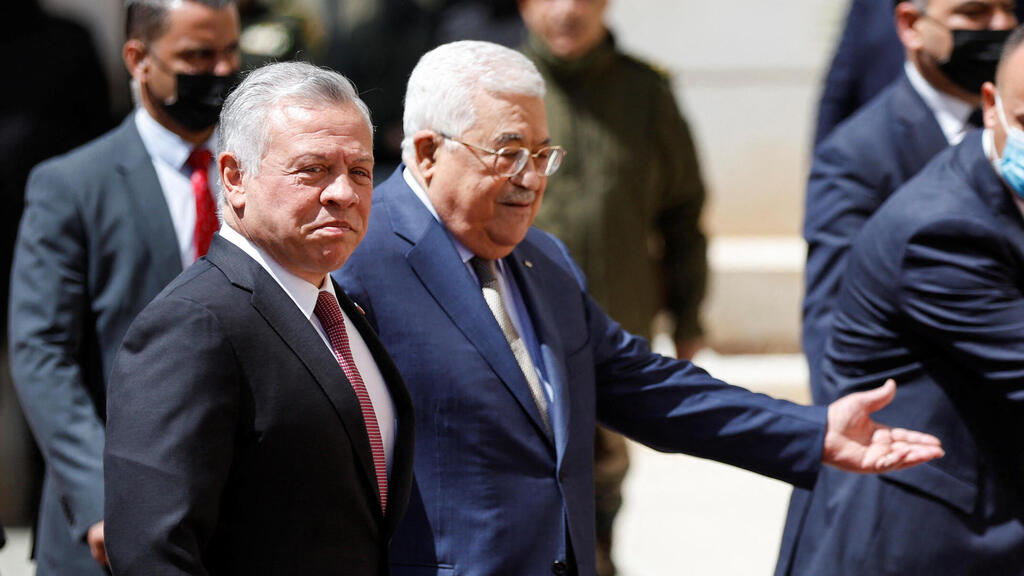 מלך ירדן ברמאללה (צילום: רויטרס) מלך ירדן עבדאללה פגישה עם אבו מאזן ב רמאללה
