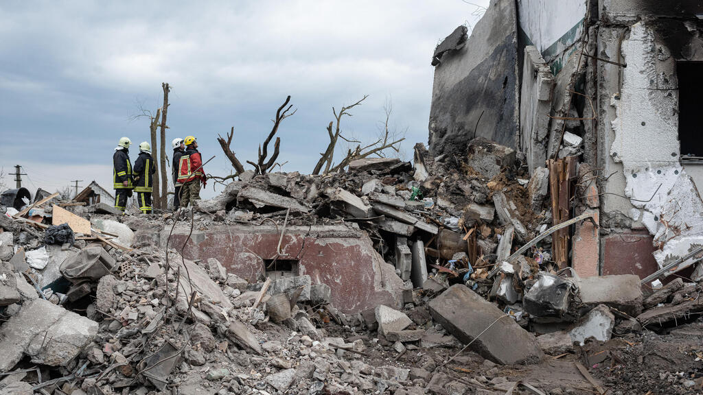 Destruction caused by Russian bombing in Borodianka near Bucha, Ukraine (Photo: Getty Images) נזקי הלחימה בבורודיאנקה