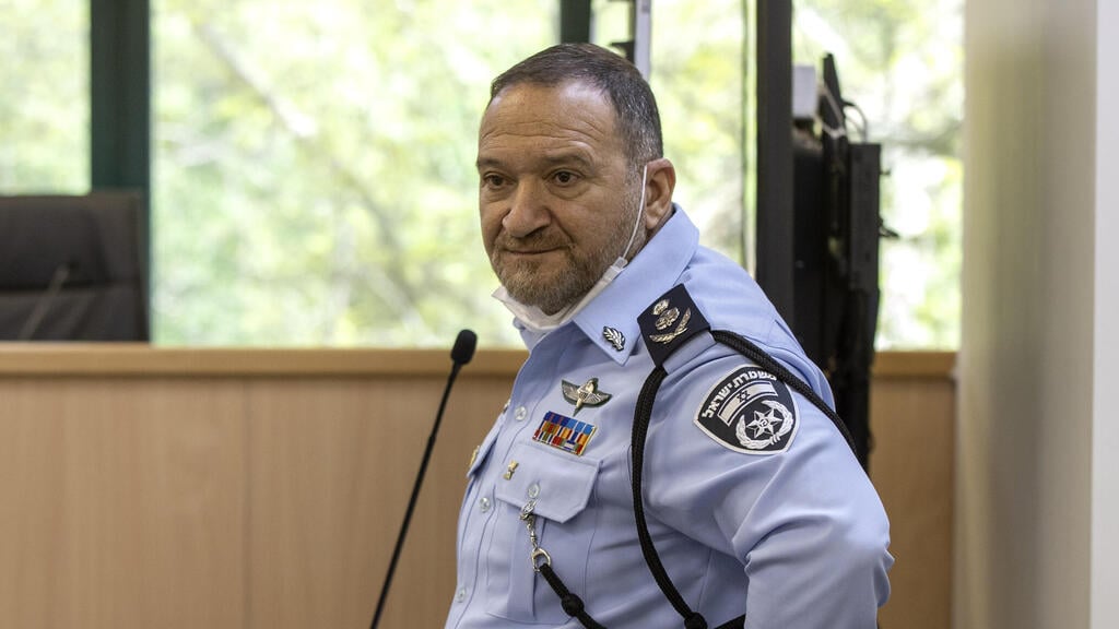 "כשליו היו מבין הגורמים שגרמו לצפיפות קיצונית". המפכ"ל שבתאי (צילום: עמית שאבי) יעקב שבתאי