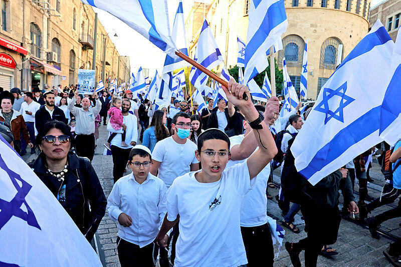 מצעד הדגלים בירושלים יוצא לדרך