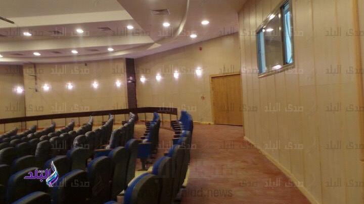 היכל התרבות החדש. "ממבנה צבאי למרכז להפצת תרבות בעיר השלום" אופירה אחרי השיפוץ