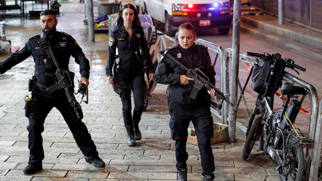 משטרה בשער שכם 