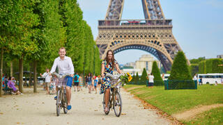 פריז: 370 ק"מ של שבילי אופניים