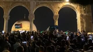 מסע הלוויתו של וליד אלשריף שנפצע במסגד אל אקצא ומת מפצעיו
