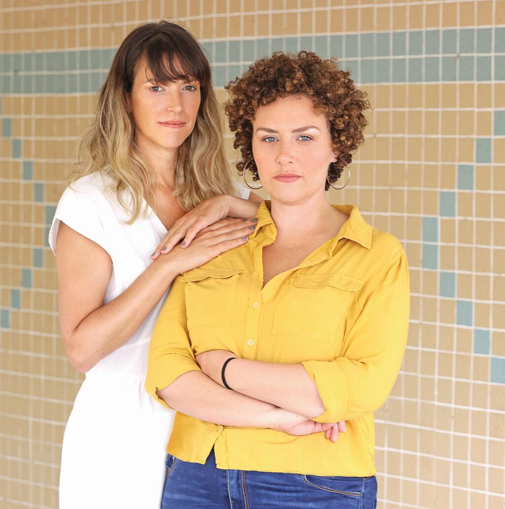 חנה (מימין) וליהי. "אנשים בריאים בכלל לא חושבים שזה נחוץ, לדבר על מיניות עם חולים" (צילום: אלעד גרשגורן) חנה רבין וליהי פרלמן-נחום