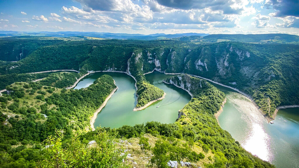 נהר הנחש המתפתל - סרביה