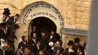 הכניסה לציון קבר רשב"י