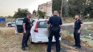 פעולות החייאה בפעוט שאותר ברכב נעול ליד יקנעם
