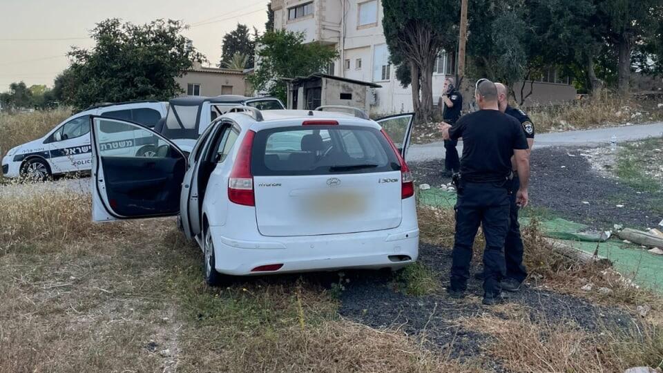 פעולות החייאה בפעוט שאותר ברכב נעול ליד יקנעם