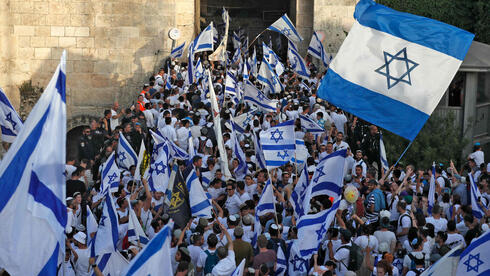 Hamas doesn't rule out response to Jerusalem Flag March, official says