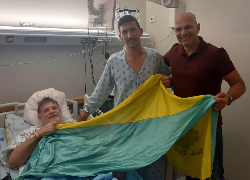 Yossi Moskovitsh, Ari Ringer (left) and Kfir Goona (right) התורם ומקבל התרומה