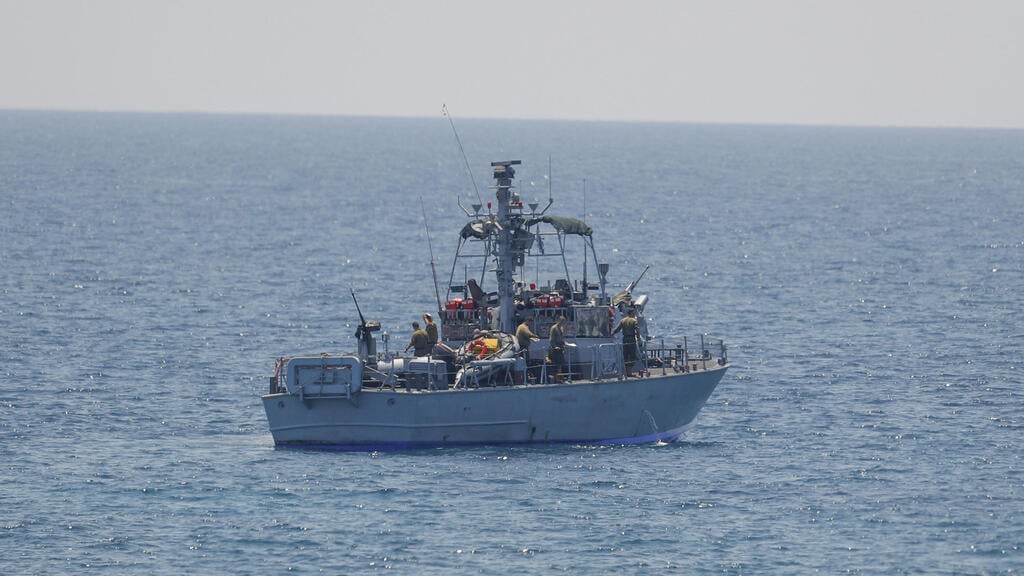An Israeli naval vessel off the cost of the Israel - Lebanon border (Photo: EPA) ספינת חיל הים ליד ראש הנקרה