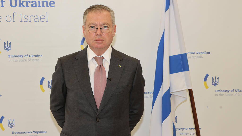 Ukraine ambassador to Israel Yevgen Korniychuck in a press conference on Tuesday (Photo: Yariv Katz) יבגן קורנייצ'וק