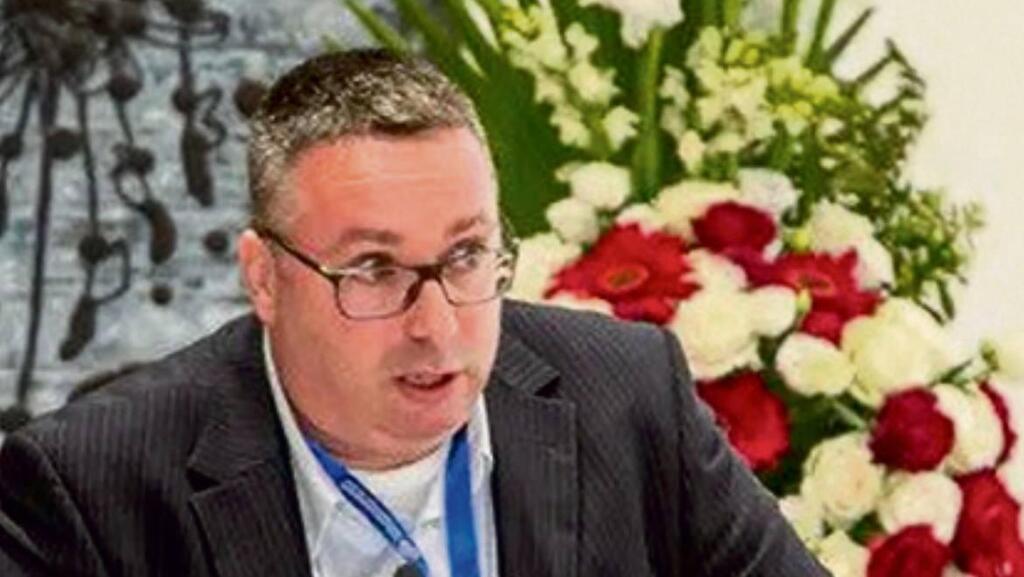 "רופאים שהמליצו לחסן מחלימים - פושעים". אלון בר אלון בר