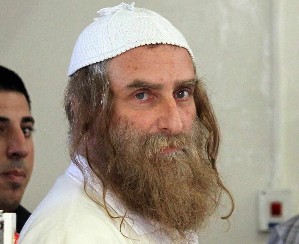 דניאל אמבש