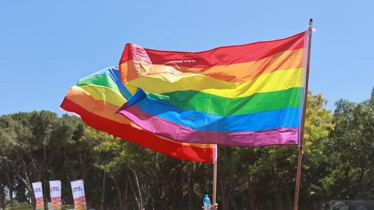 LGBTQ flags in Tel Aviv (Photo: Tal Shahar) מצעד הגאווה בתל אביב