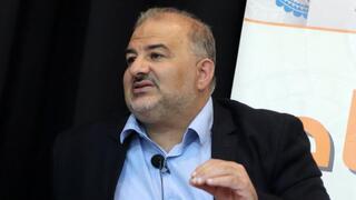 מנסור עבאס