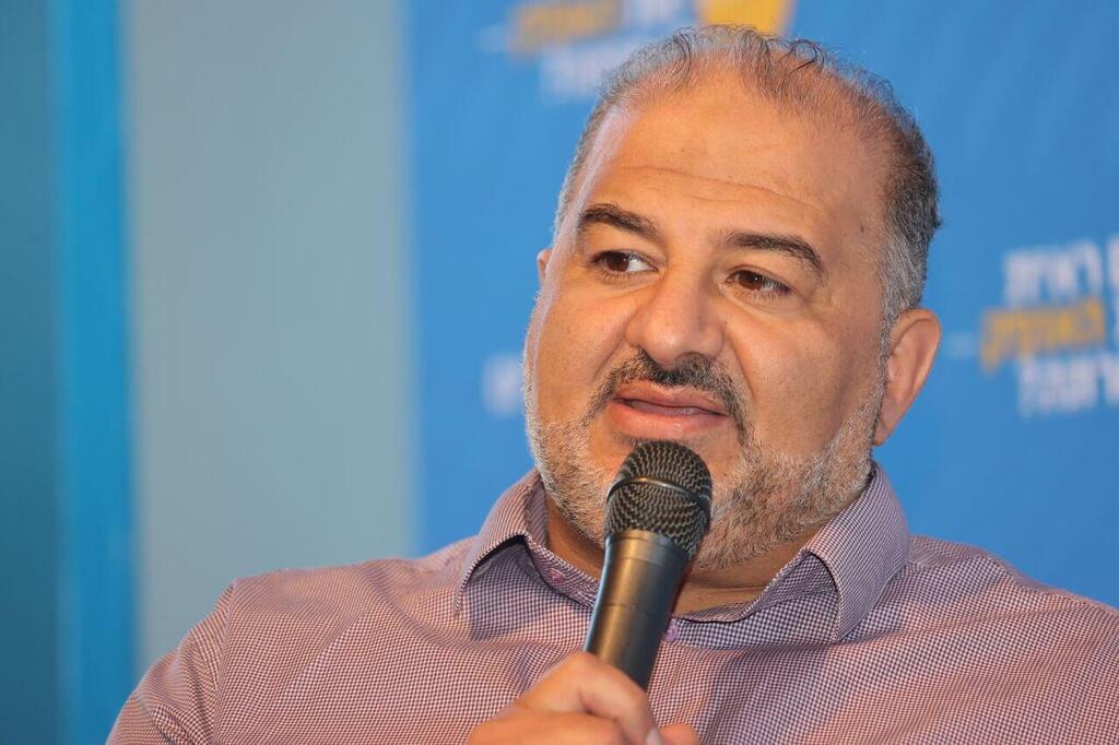 "מלחמה היא הזדמנות להתמודד עם האמת". מנסור עבאס (צילום: מוטי קמחי ) מנסור עבאס