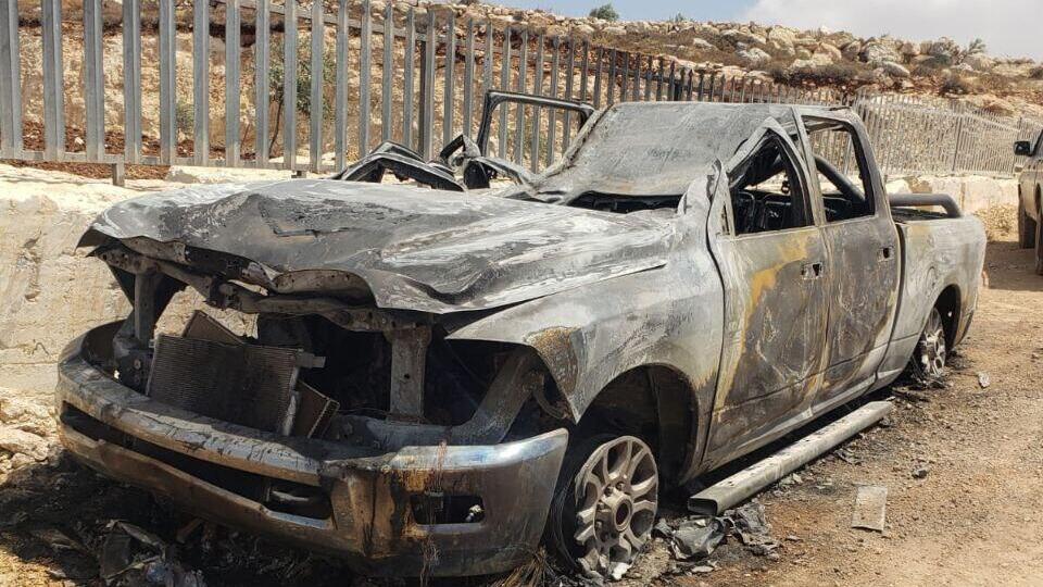 תיעוד מהעימות האלים בין מתנחלים לפלסטינים בין הכפרים מוע'ייר ותורמוסעיא