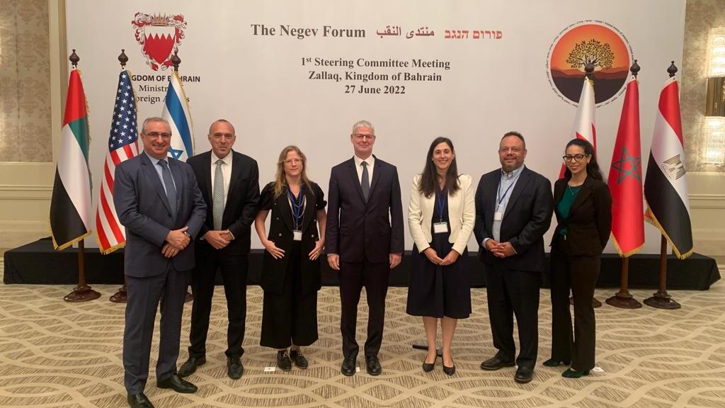 חברי המשלחת הישראלית (צילום: משרד החוץ) המשלחת הישראלית