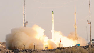 איראן ניסוי שיגור טיל נושא לוויינים