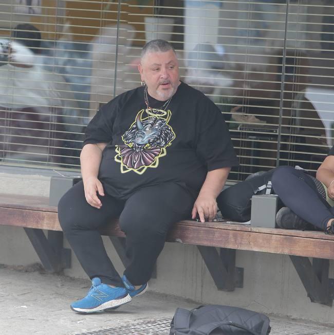 עצר לנוח. ארקדי דוכין (צילום: מוטי לבטון) עצר לנוח. ארקדי דוכין
