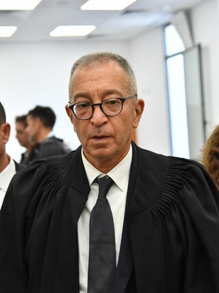 עו"ד בעז בן צור וז'ק חן