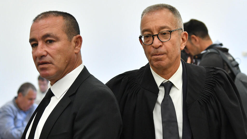 עו"ד ז'ק חן (משמאל) ובעז בן צור, סניגוריו של נתניהו (צילום: יואב דודקביץ') עו"ד בעז בן צור וז'ק חן