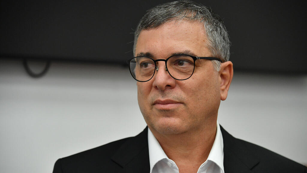 מנכ"ל משרד התקשורת לשעבר שלמה פילבר. נטען כי שינה שיטת ביצוע של רפורמה לשיטה המועדפת על בזק (צילום: יואב דודקביץ') שלמה פילבר