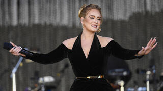 Adele admonishes fan for shouting 'Pride sucks' during concert