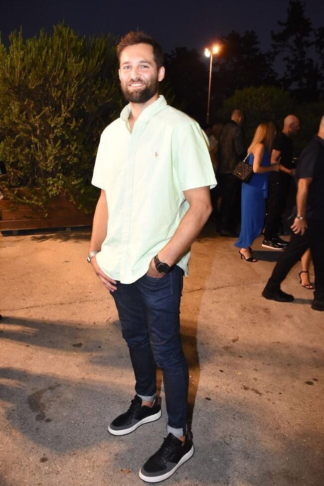 מקווים שהפגזת על הרחבה. אלכס שטילוב