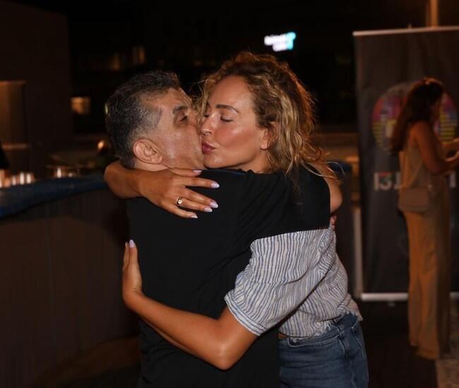ונשיקה ליגאל עדיקא