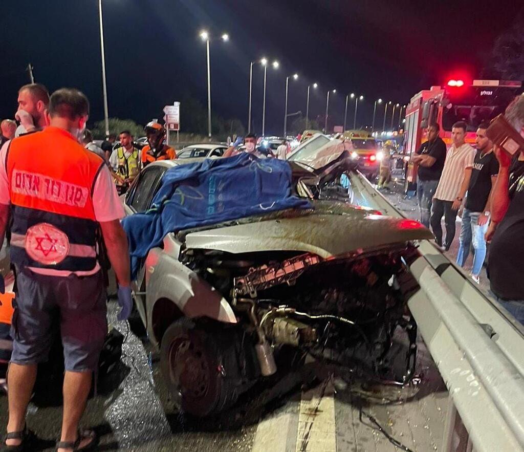 זירת התאונה ביום שישי (צילום: תיעוד מבצעי מד"א) זירת התאונה בכביש 70