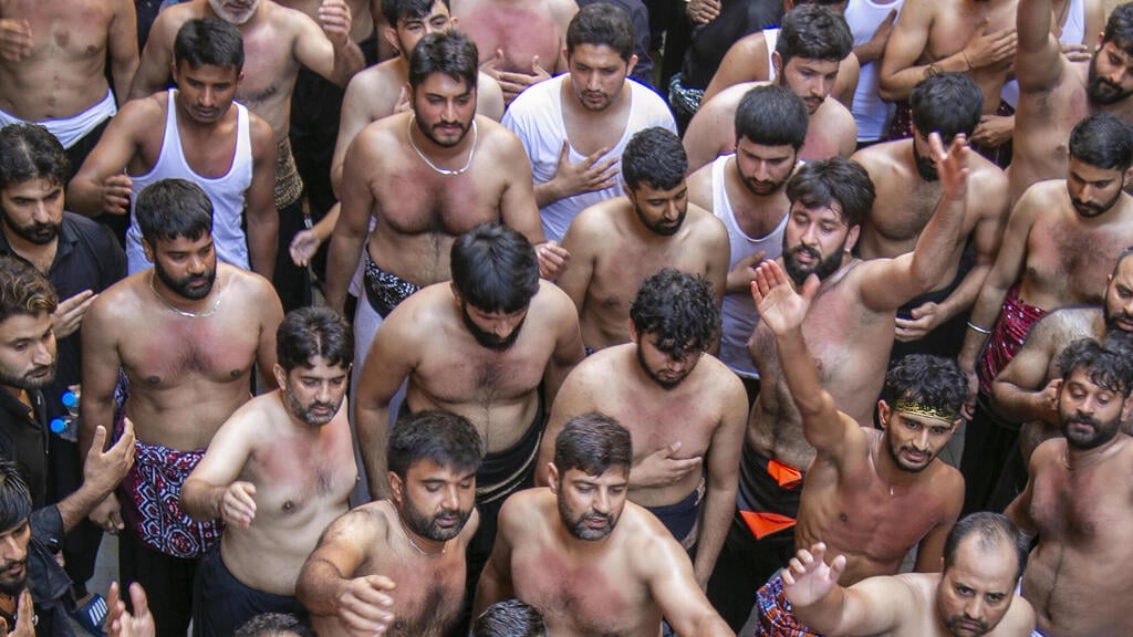 צילום: gettyimages יום העשורא שיעים ספרד ברצלונה