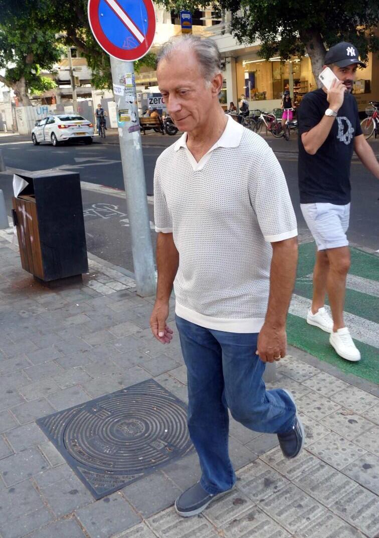 זה נחשב לחיוך? (צילום: אמיר מאירי) מתי כספי