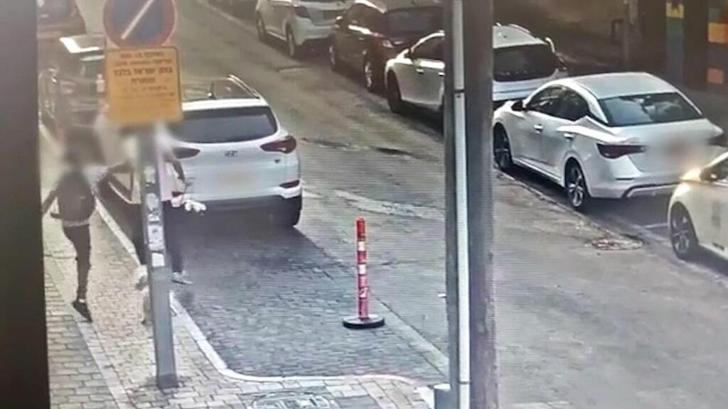צילום: דוברות המשטרה תיעוד: תושב יפו תוקף עוברי אורח בת"א