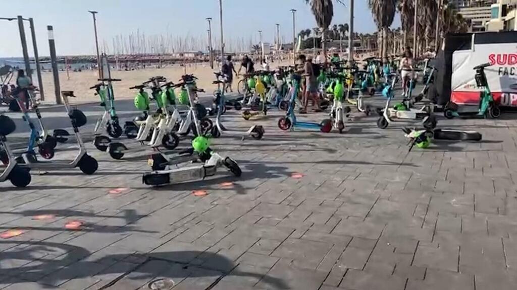 הקורקינטים בטיילת