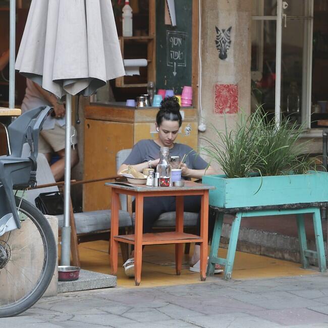 אין סוף לסטורי (צילום: מוטי לבטון) אין סוף לסטורי